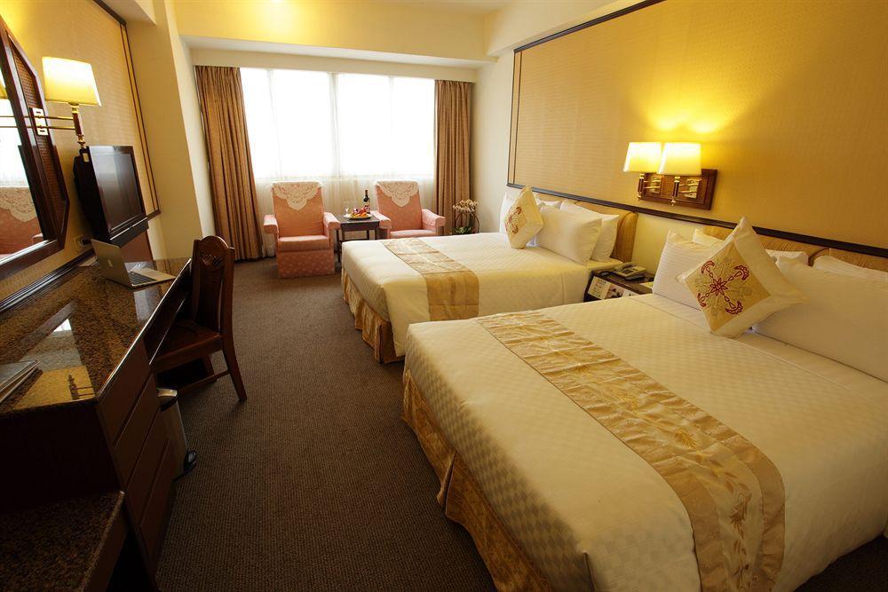 Pleasant Hotels International Taoyuan Exteriör bild
