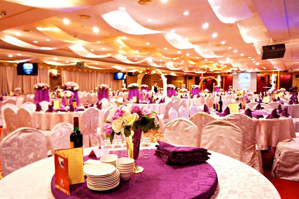 Pleasant Hotels International Taoyuan Exteriör bild