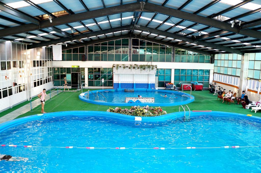 Pleasant Hotels International Taoyuan Exteriör bild