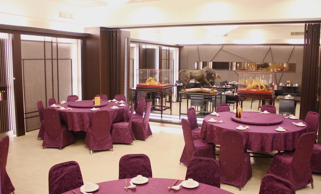 Pleasant Hotels International Taoyuan Exteriör bild