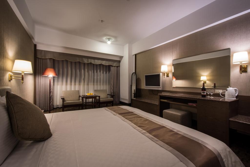 Pleasant Hotels International Taoyuan Exteriör bild